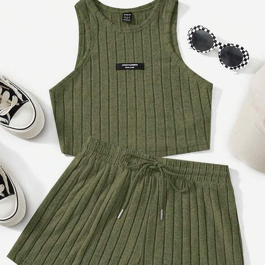 Top Tank Crop Shein Y Shorts Color Verde Militar Talla M