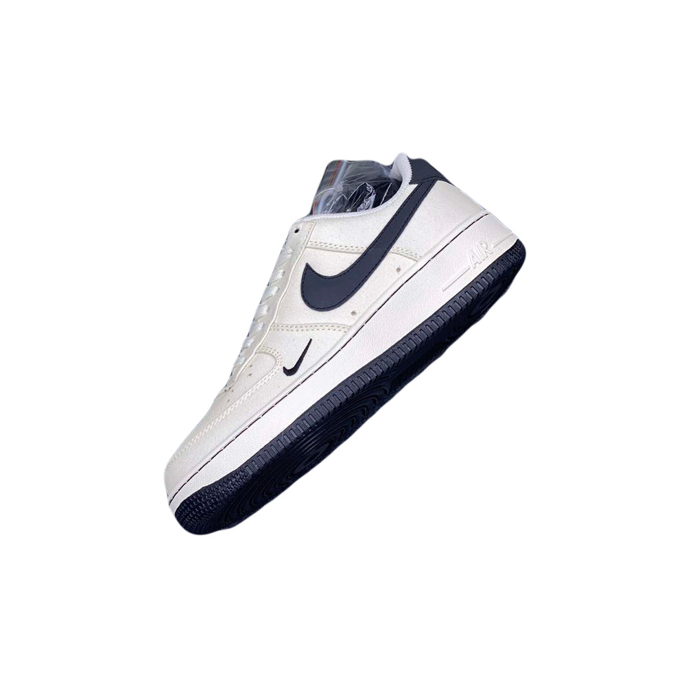 Zapatillas Urbanas Nike Air Force 1 '07 Color Beige Unisex