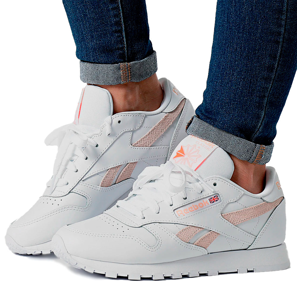 Zapatillas Urbanas Reebok Mujer Classic Leather Color Blanco